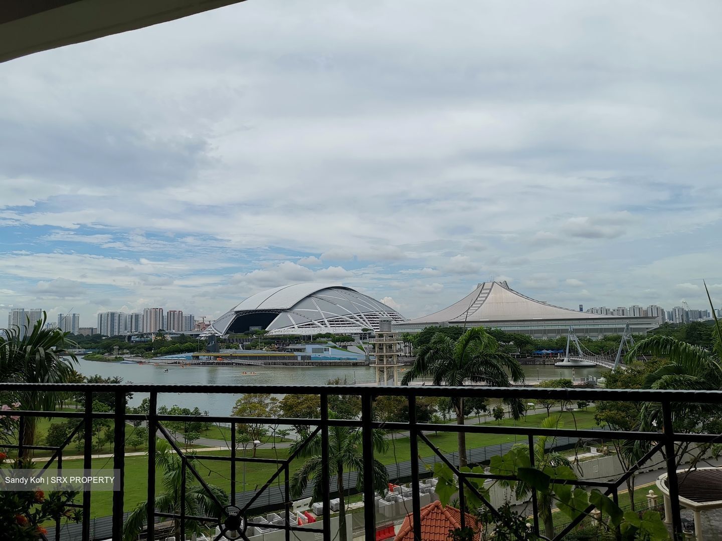 Pebble Bay (D15), Condominium #548930501